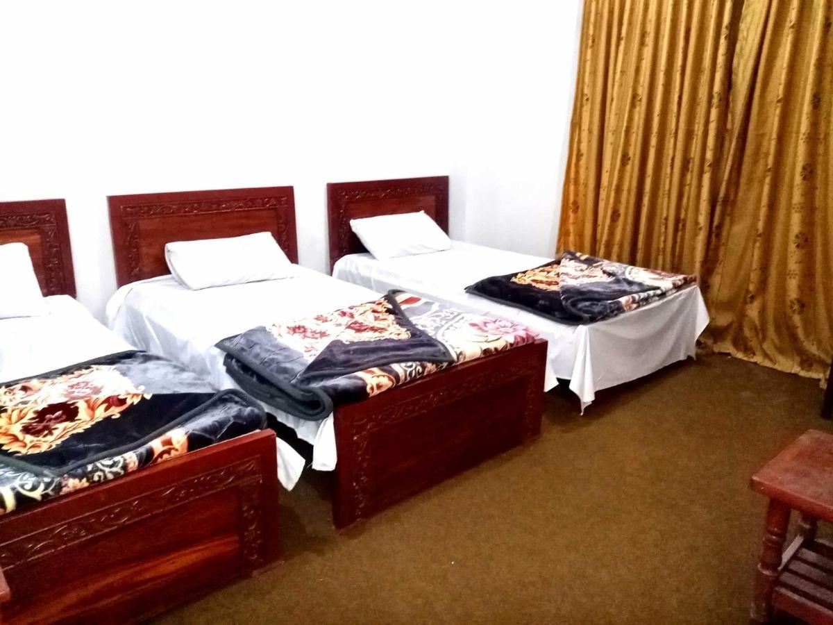 Tour De Swat Hotell Saidu Sharif Exteriör bild