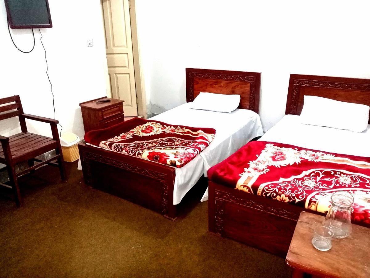 Tour De Swat Hotell Saidu Sharif Exteriör bild