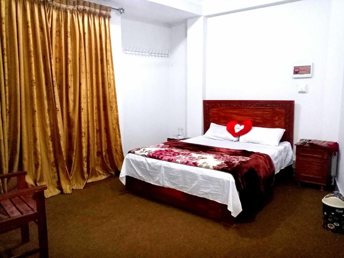 Tour De Swat Hotell Saidu Sharif Exteriör bild