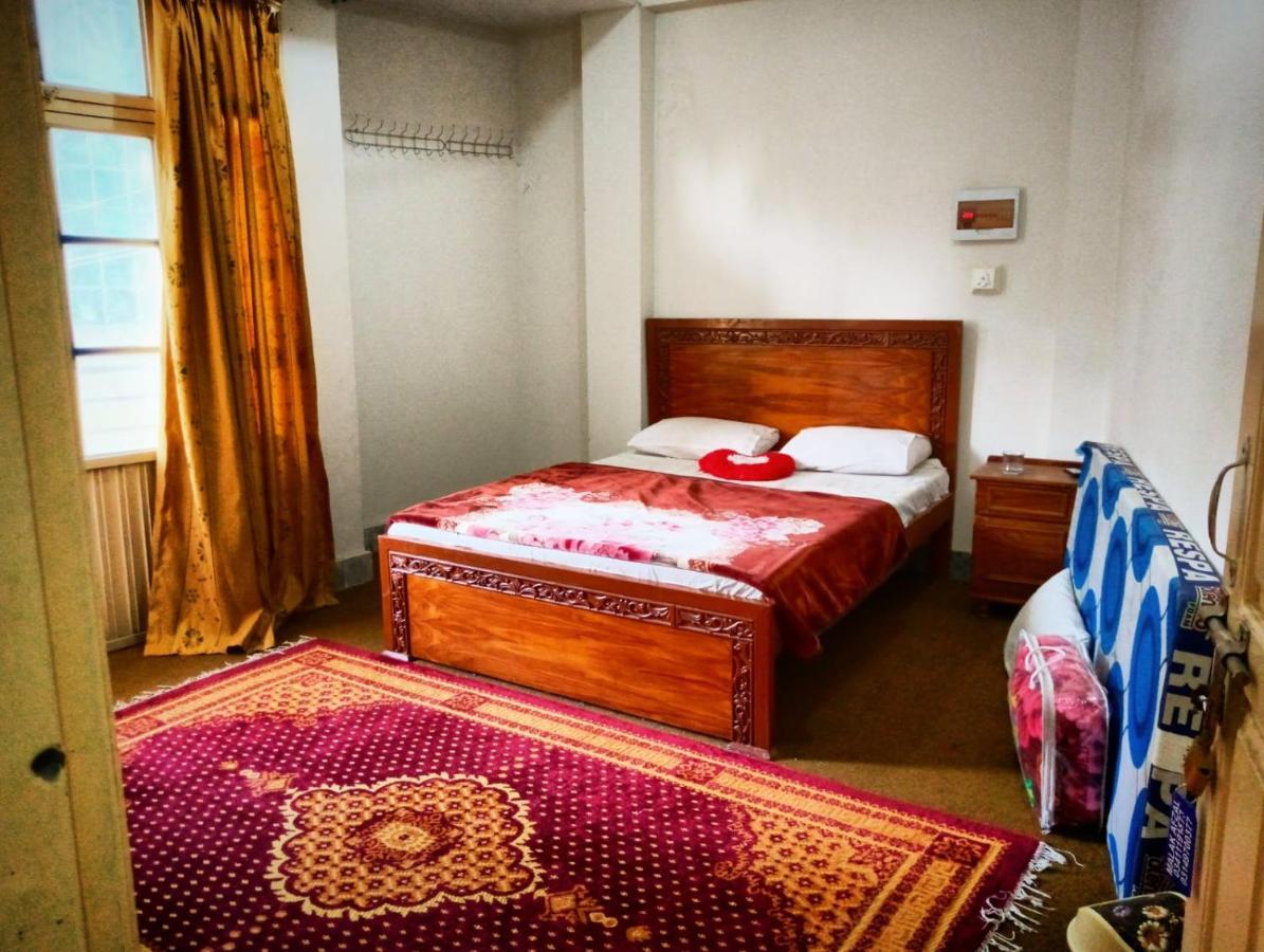 Tour De Swat Hotell Saidu Sharif Exteriör bild